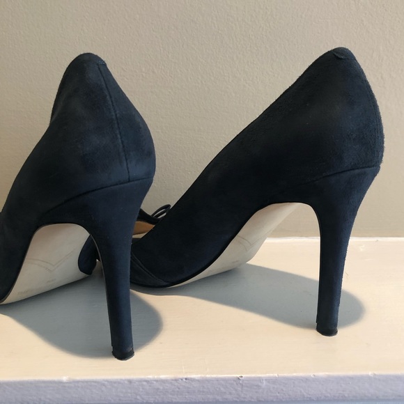 Enzo Angiolni Blue Heels - Picture 6 of 8